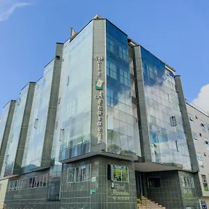 https://alcaravan.colombiamedellinhotels.com